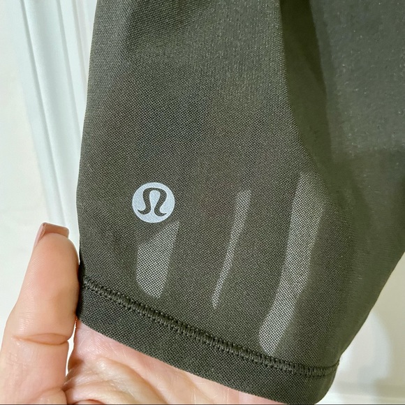 Lululemon Tank Top - Picture 5 of 5